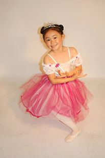 A-6 Beautiful pink romantic costume