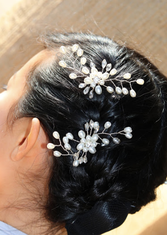 Handmade hair clip with Pearl beads