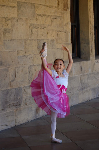 A-6 Beautiful pink romantic costume