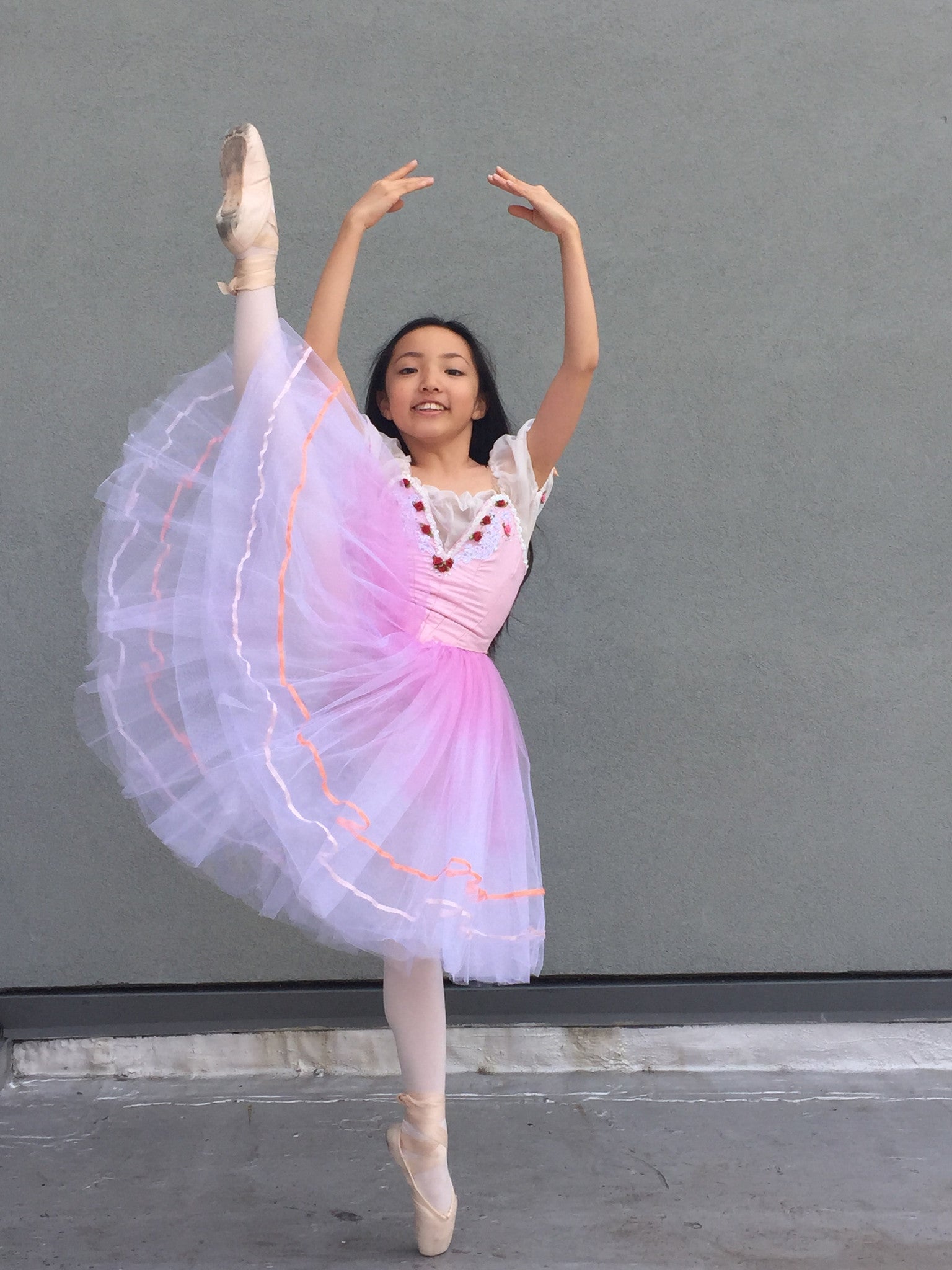 A-3 Beautiful pink romantic costume