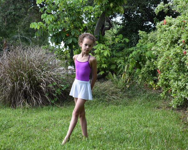 【White】Velvet pull-on skirt